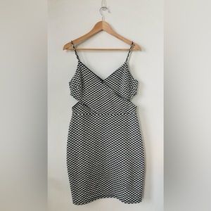 NWT Sexy Bodycon Graphic Cutout Mini Dress Black & White Party Night Out Size M